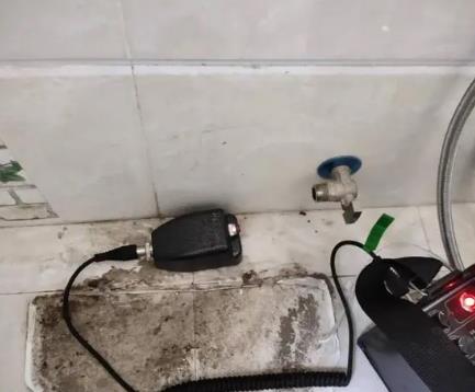 泉州屋顶漏水维修公司分享下卫生间漏水的危害及解决方法